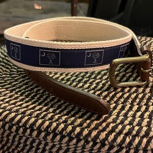Palmetto Moon Ribbon Belt L 30-32
Preppy Coastal 
Navy/Brown